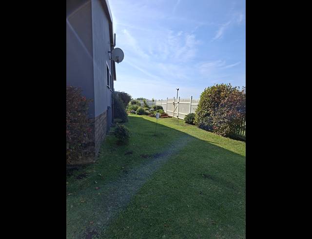 4 BEDROOM FREEHOLD FOR SALE IN PALM BEACH